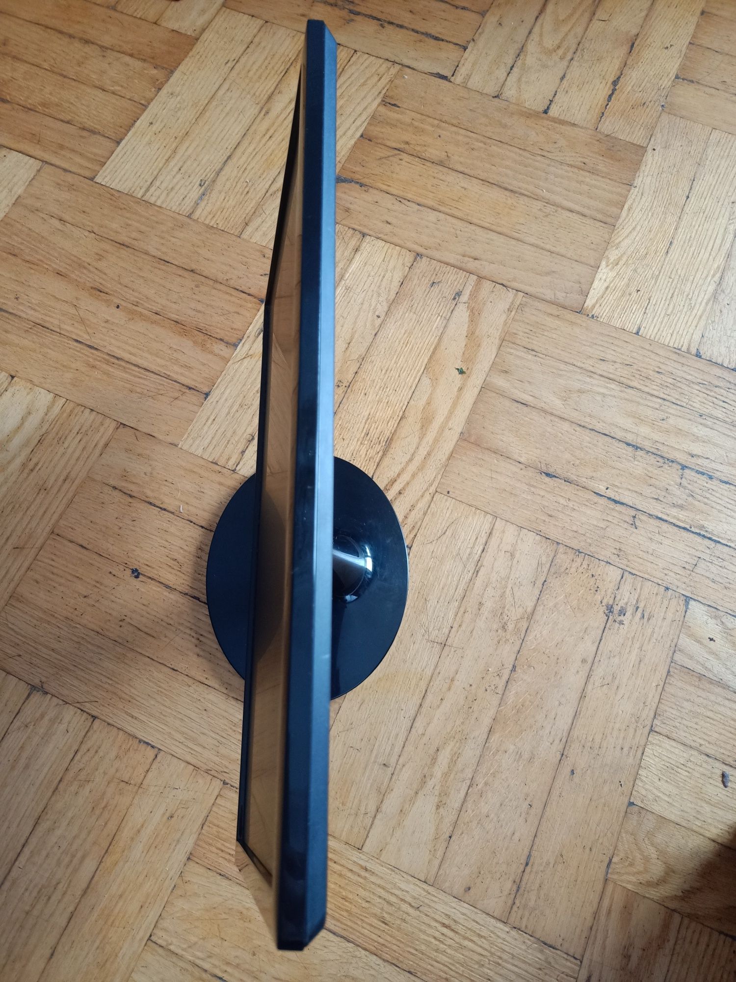Monitor LCD Samsung Syn master 19cali