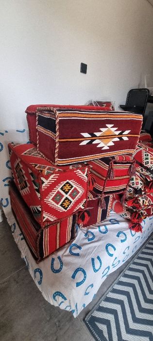 Colchões e almofadas Árabes de Dubai