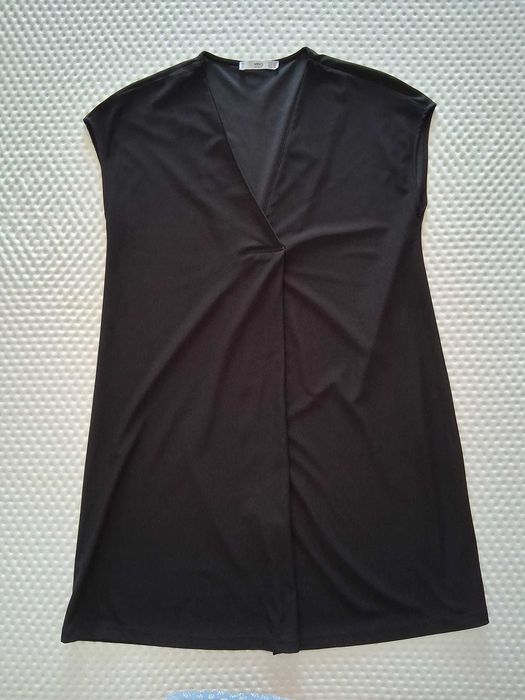 Vestido preto Mango