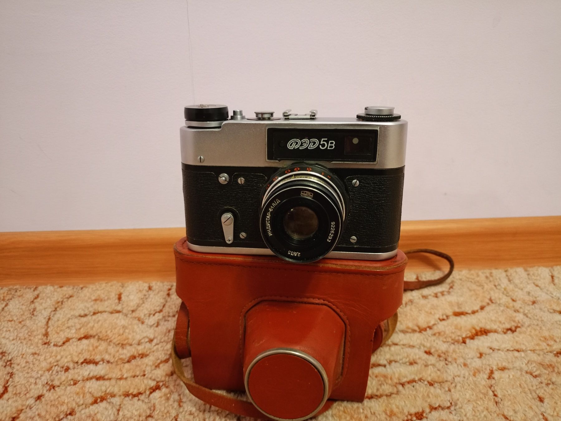 Плівковий радянський далекомірний фотоапарат