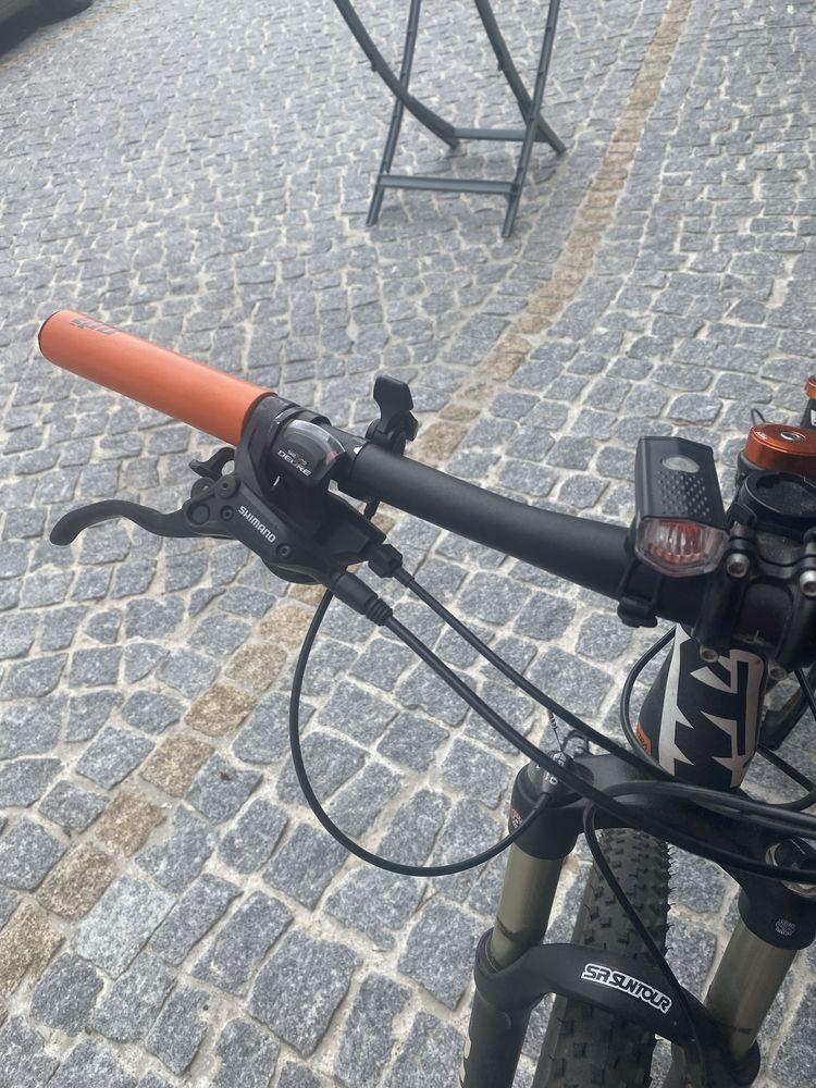 Bicicleta KTM roda 29