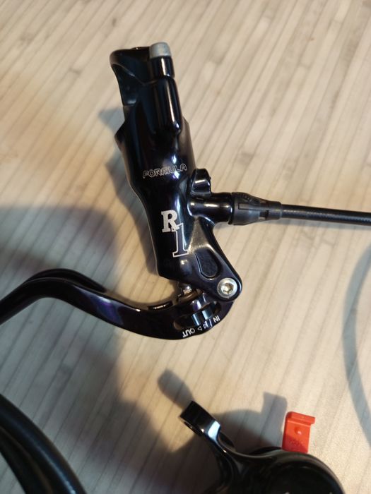 Тормоза Formula R1