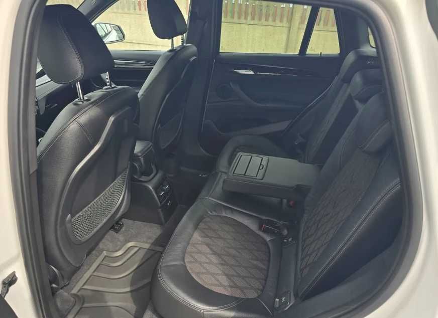 BMW X1 sDrive18d xLine 2021