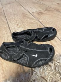 Sandałki nike 17,5 cm