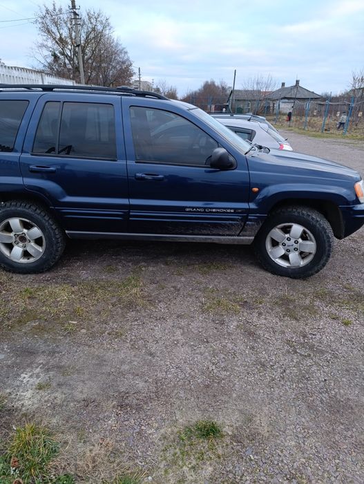 Продам джип гранд Чароккі 2001