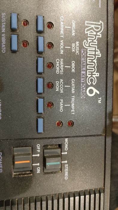 Rhythmic 6 przenośna klawiatura elektroniczna vintage 1986