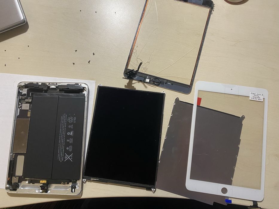 iPad mini 3 16 Gb Wi-Fi под ремонт или на з/ч