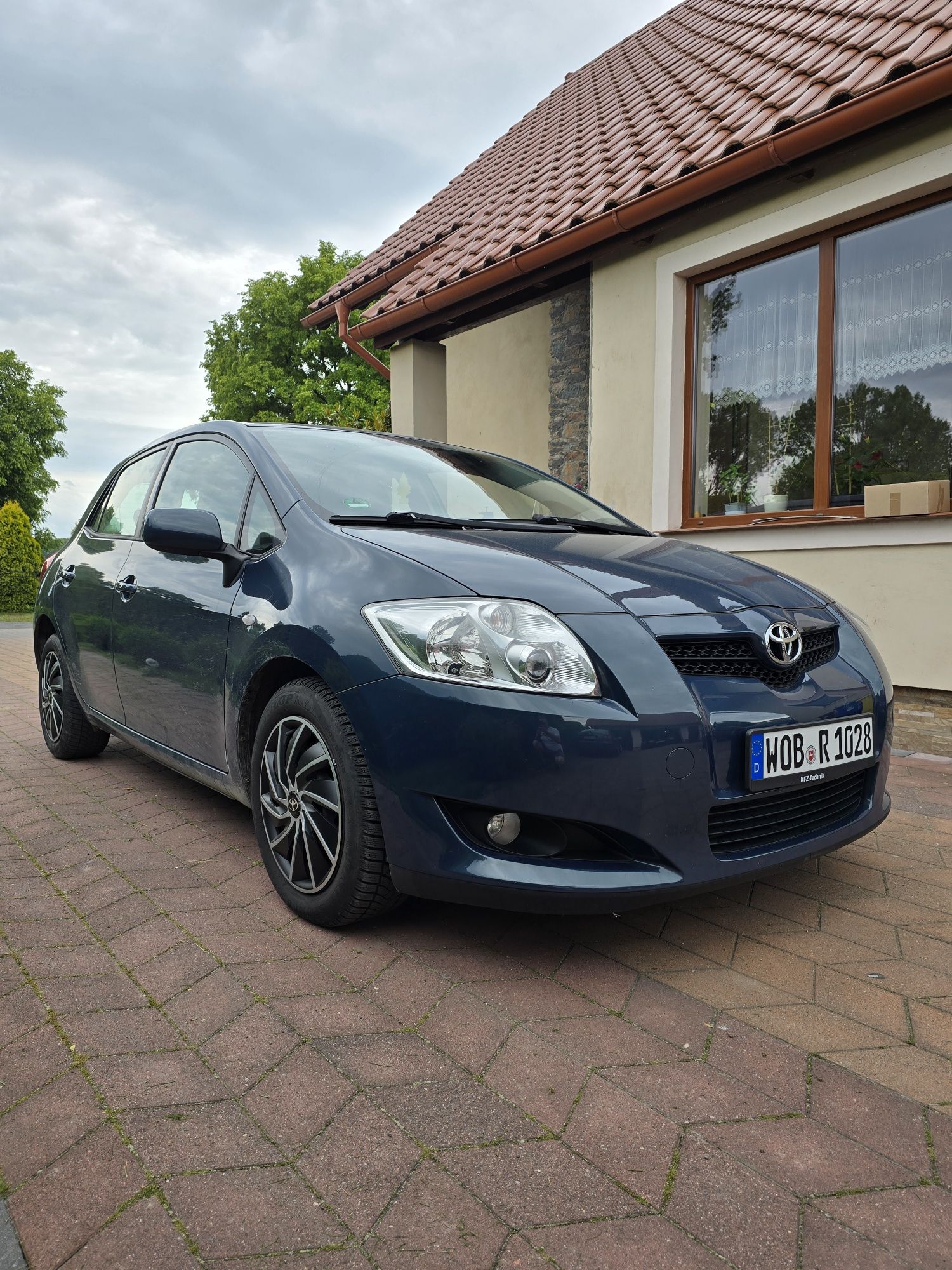Toyota Auris 2.0 D4D 6 biegów tempomat klimatronic z Niemiec Isofix