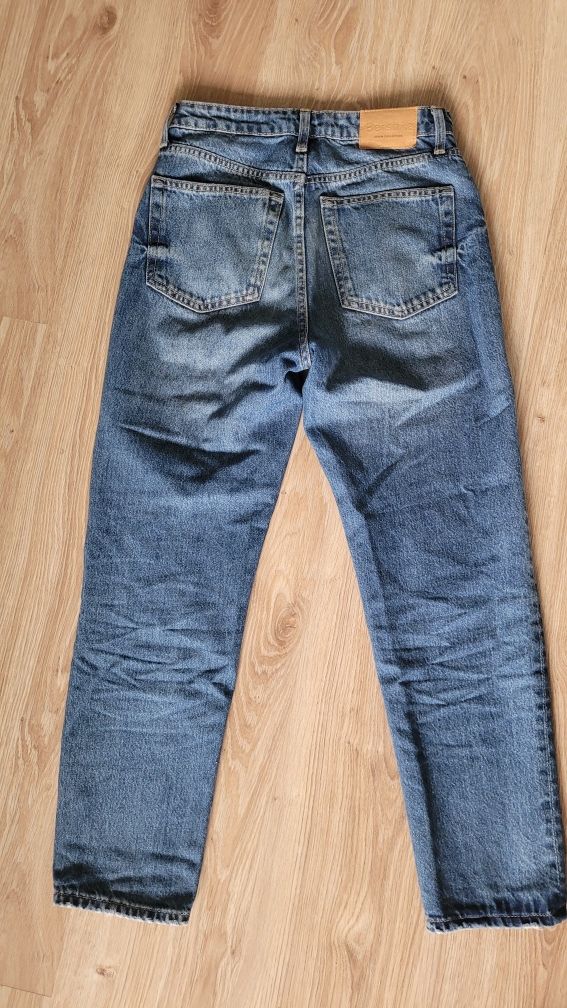 Spodnie Jeans Bershka 36