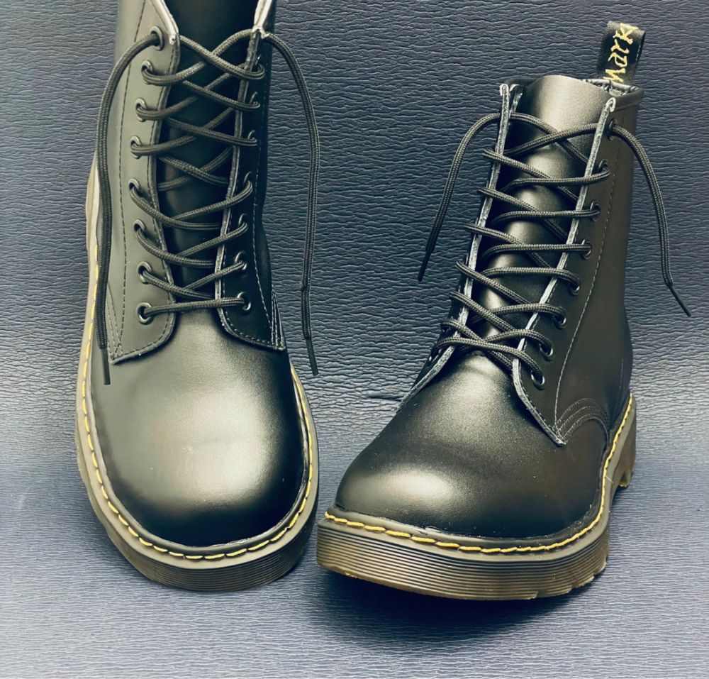 Glany botki martensy goth punk gotyckie traperki timberki