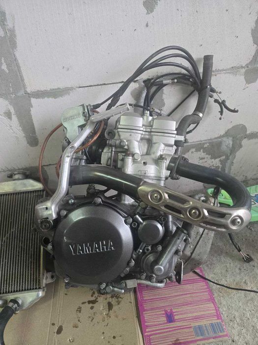 Двигун Yamaha YZ250F 2007 під відновлення