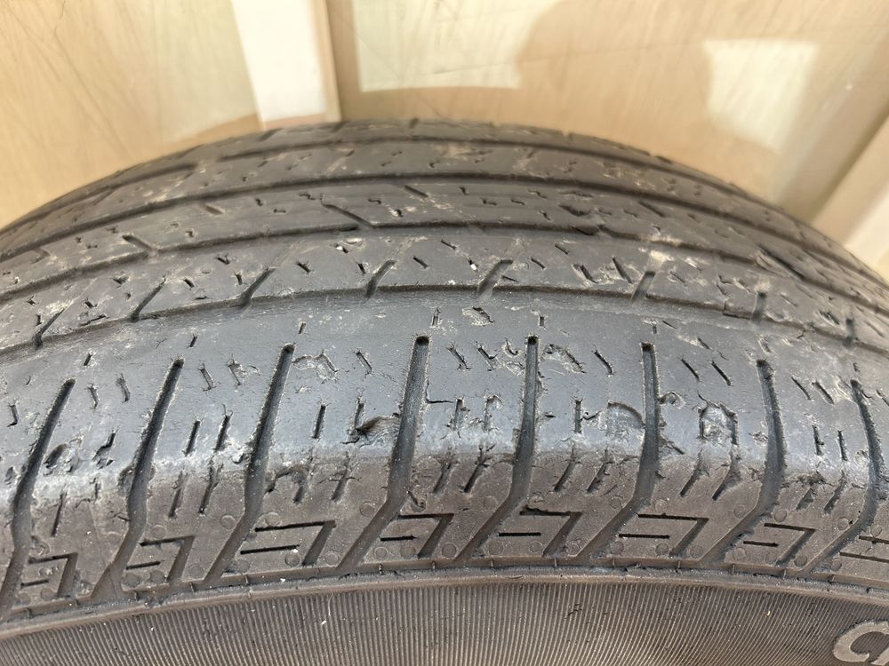 Продам Continental crosscontact LX E 225/65 R17