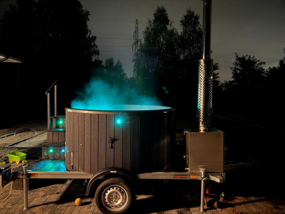 Wynajem mobilna Bania Balia Jacuzzi z dostawą, pomysł na prezent!