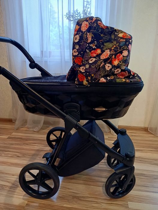Коляска Adamex Bibione FLOWERS 2 в 1