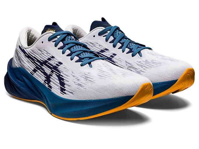 Розпродаж залишків Asics Novablast 3 Кроси Асікс Літні кросівки