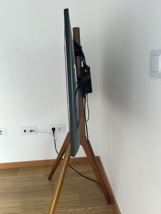 Móvel para televisão