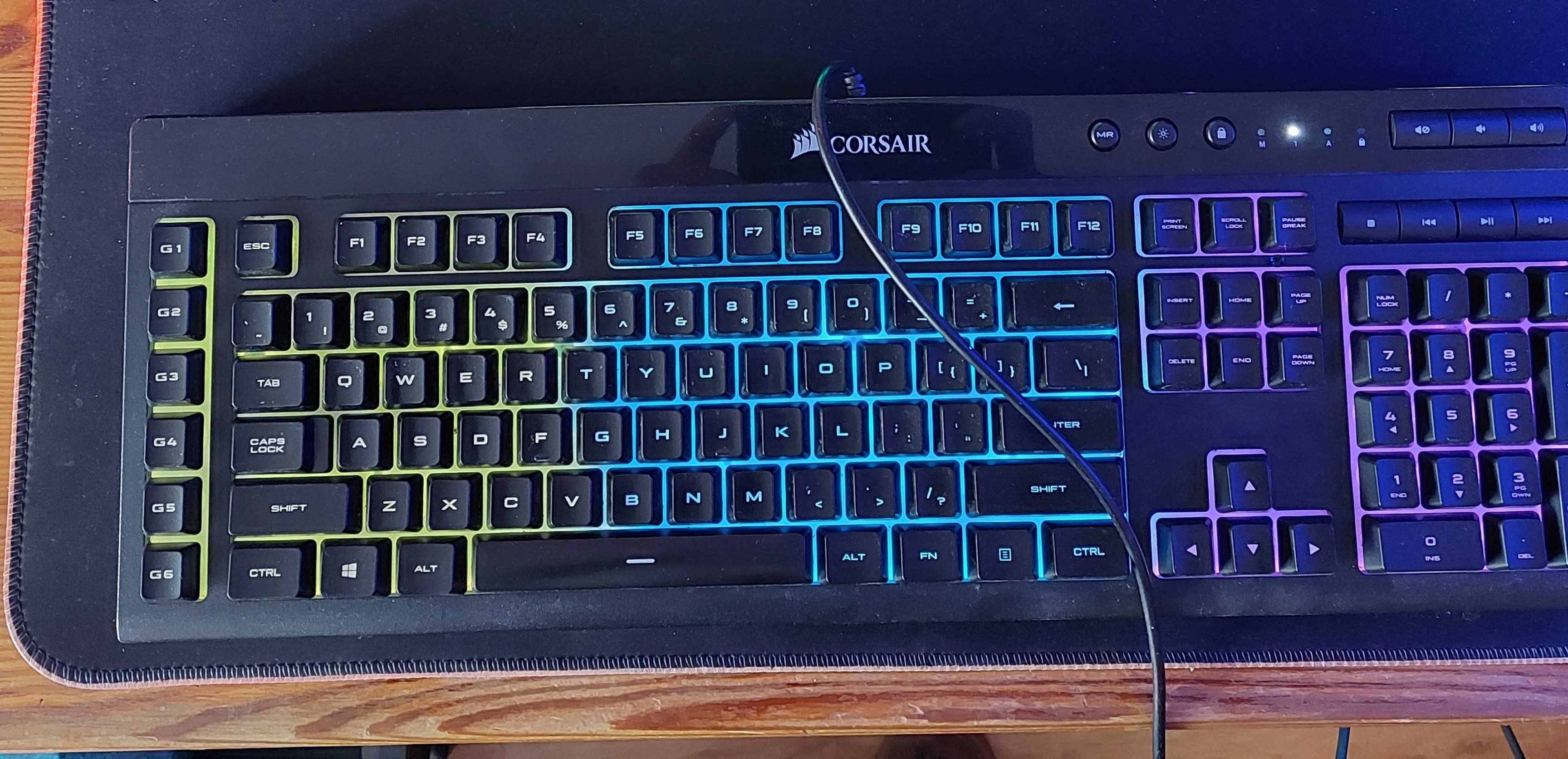 Klawiatura CORSAIR K55 rgb