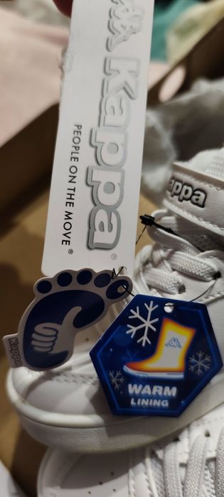 Хайтопи з хутром. Кросівки на хутрі. Kappa. Нові.