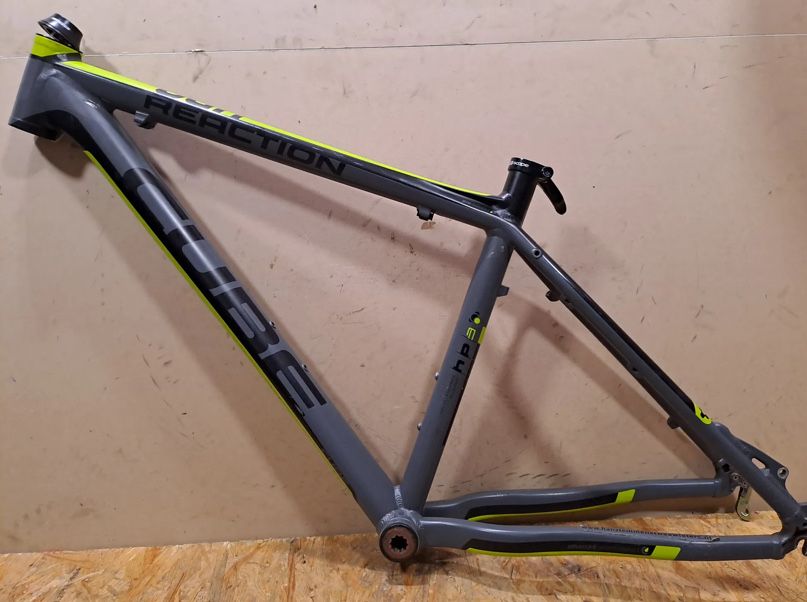 Rama Cube Reaction HPA 26 cali specialized Trek