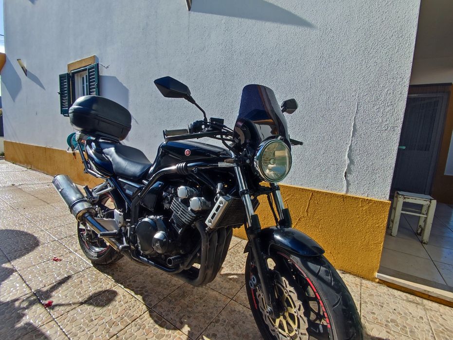 Yamaha Fazer 600