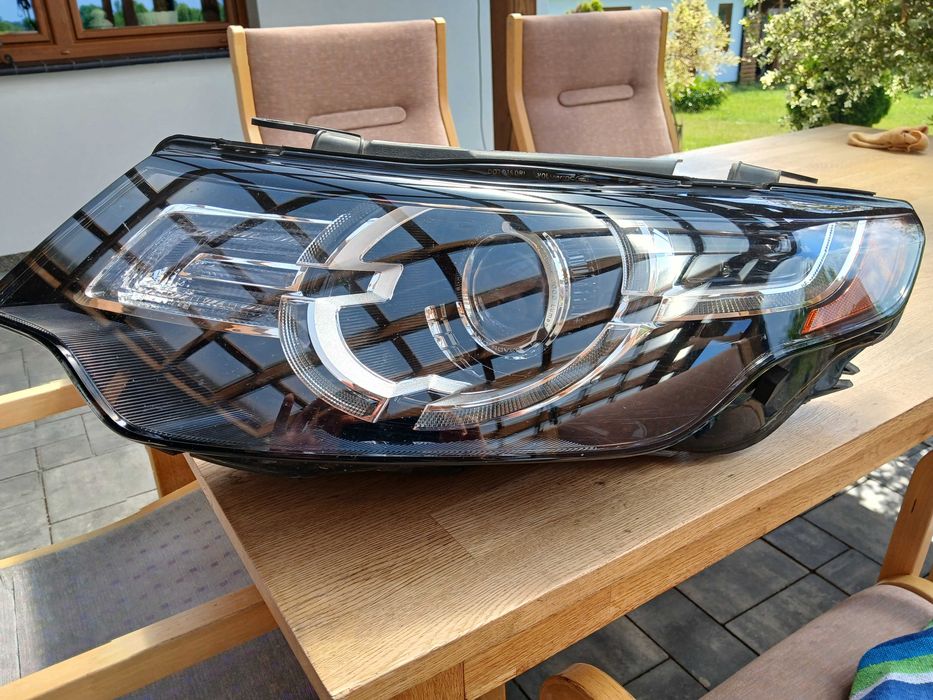 Lampa Discovery Sport USA lewa