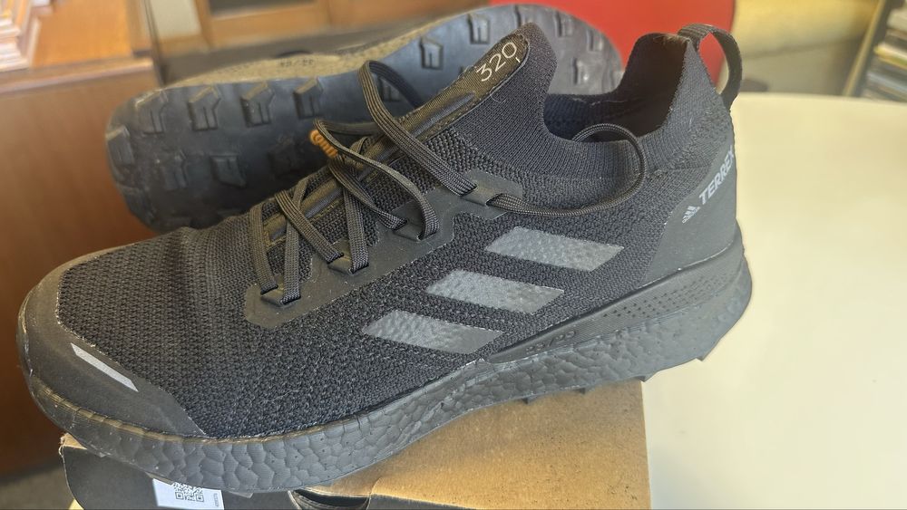 Ténis Adidas Terrex