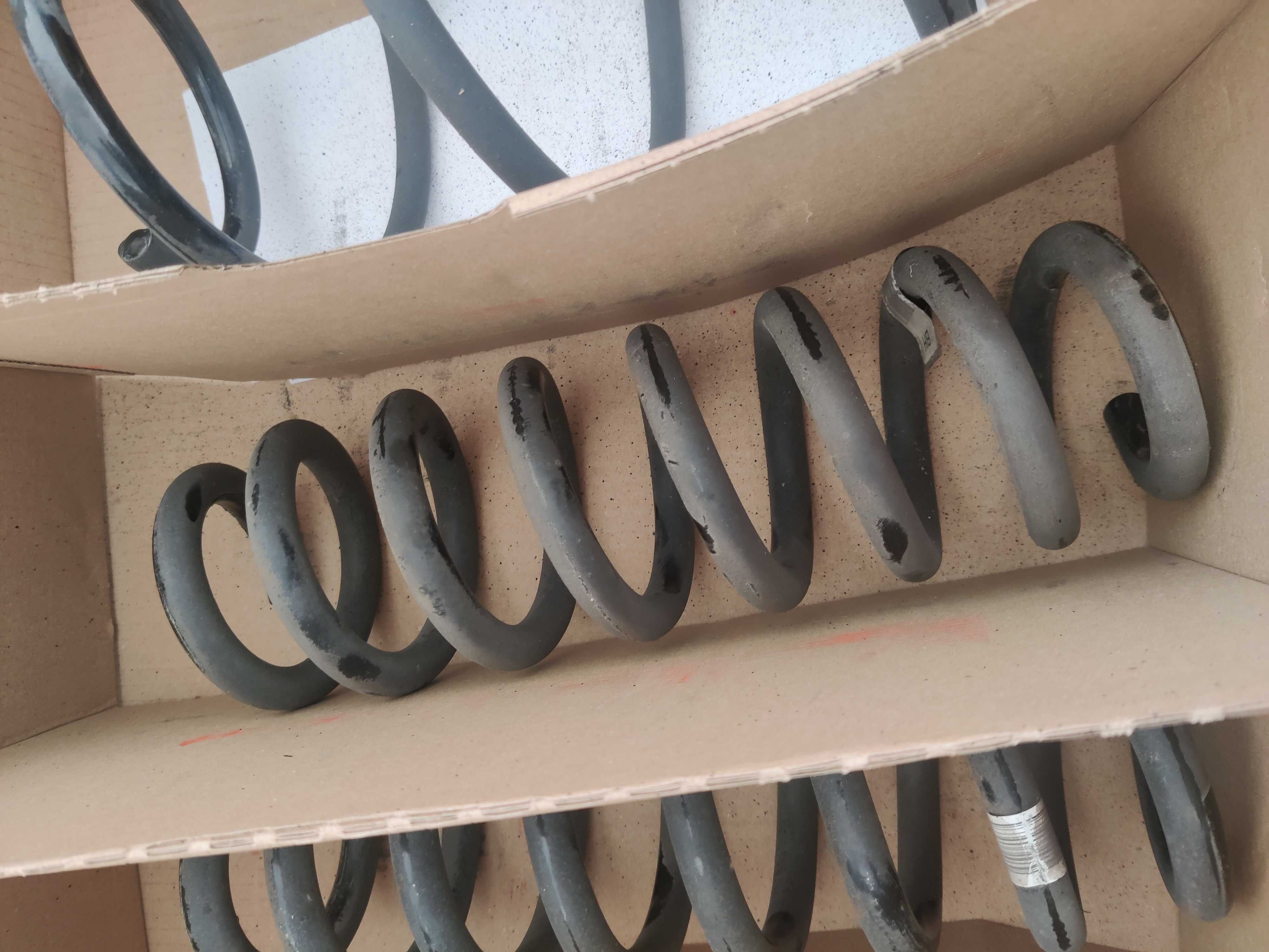 Molas originais BMW 330e (G20)