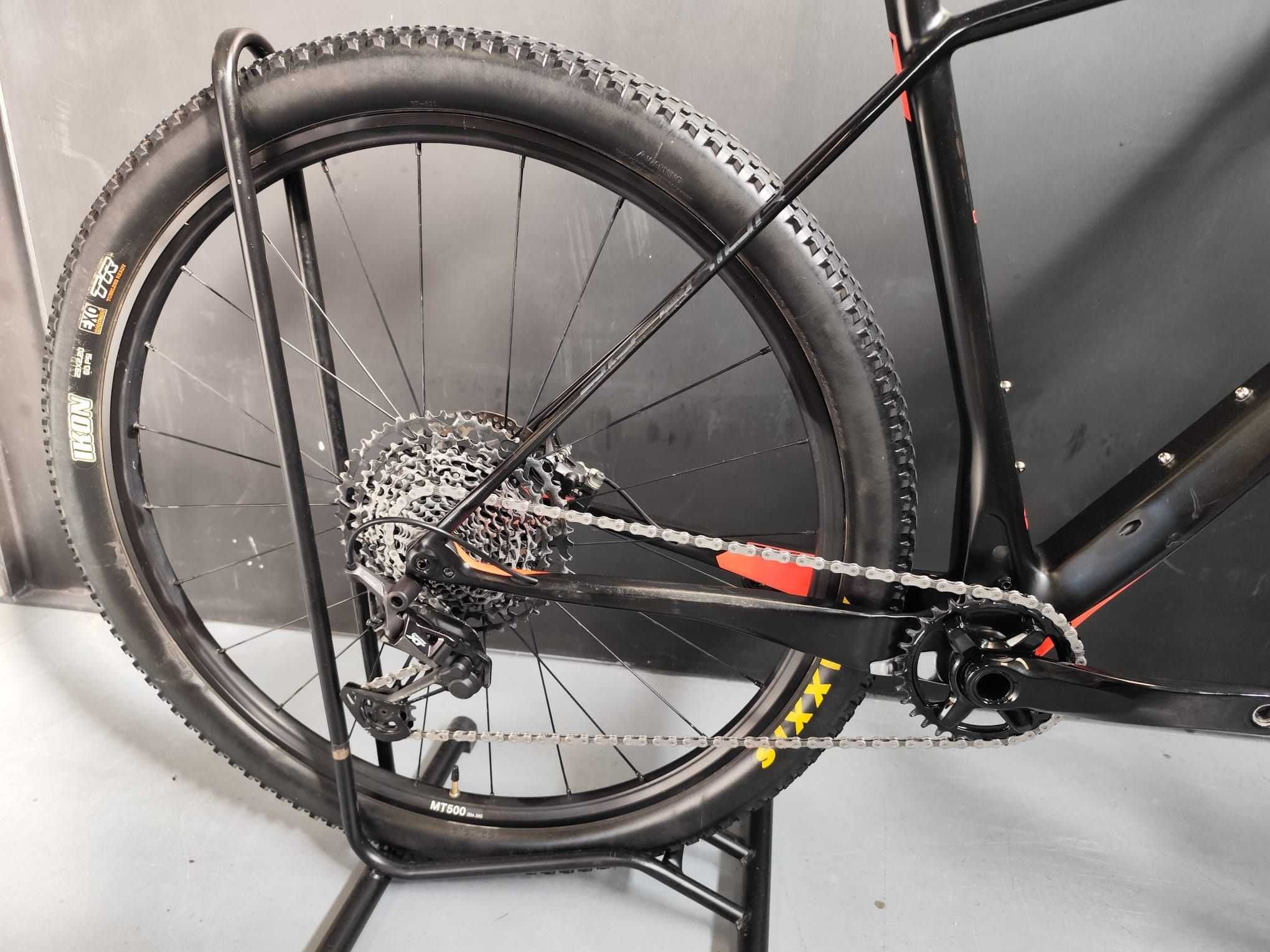 BICICLETA USADA SUPERIOR XP969