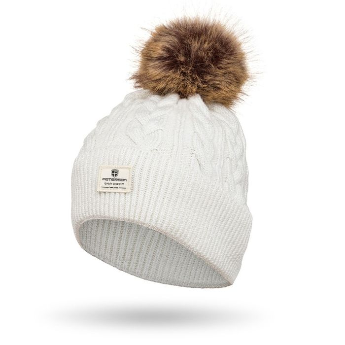 biała czapka zimowa z pomponem w naturalnym odcieniu - peterson