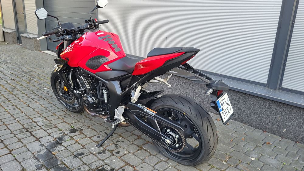 Honda CB 1000 Hornet po slizgu