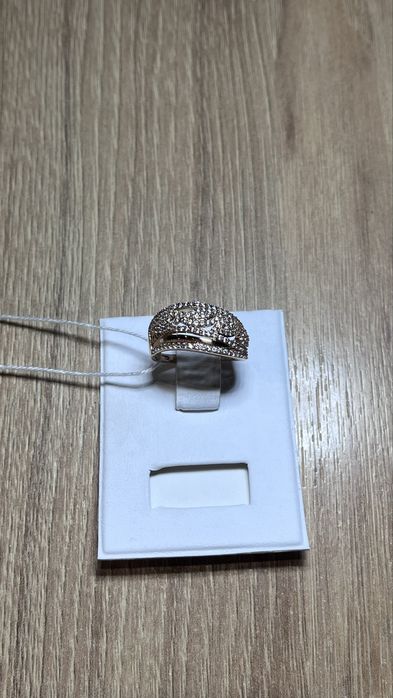 Золота каблучка 585 проби