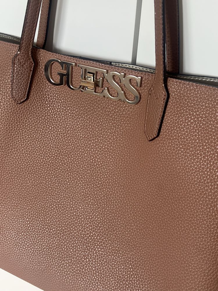 Torebka Guess beżowa camel shopperka