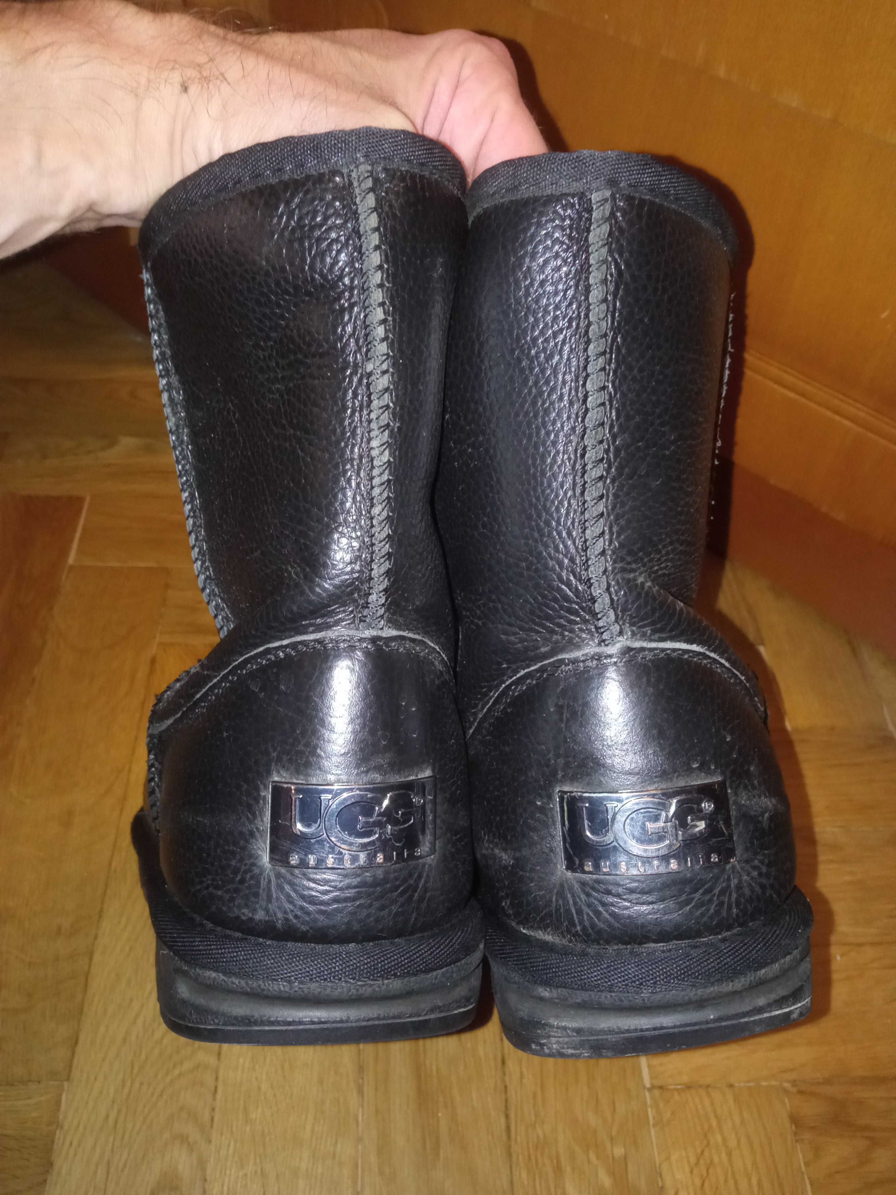 Уггі UGG, 45 розмір (28см по устілці), шкіряні, стан хороший