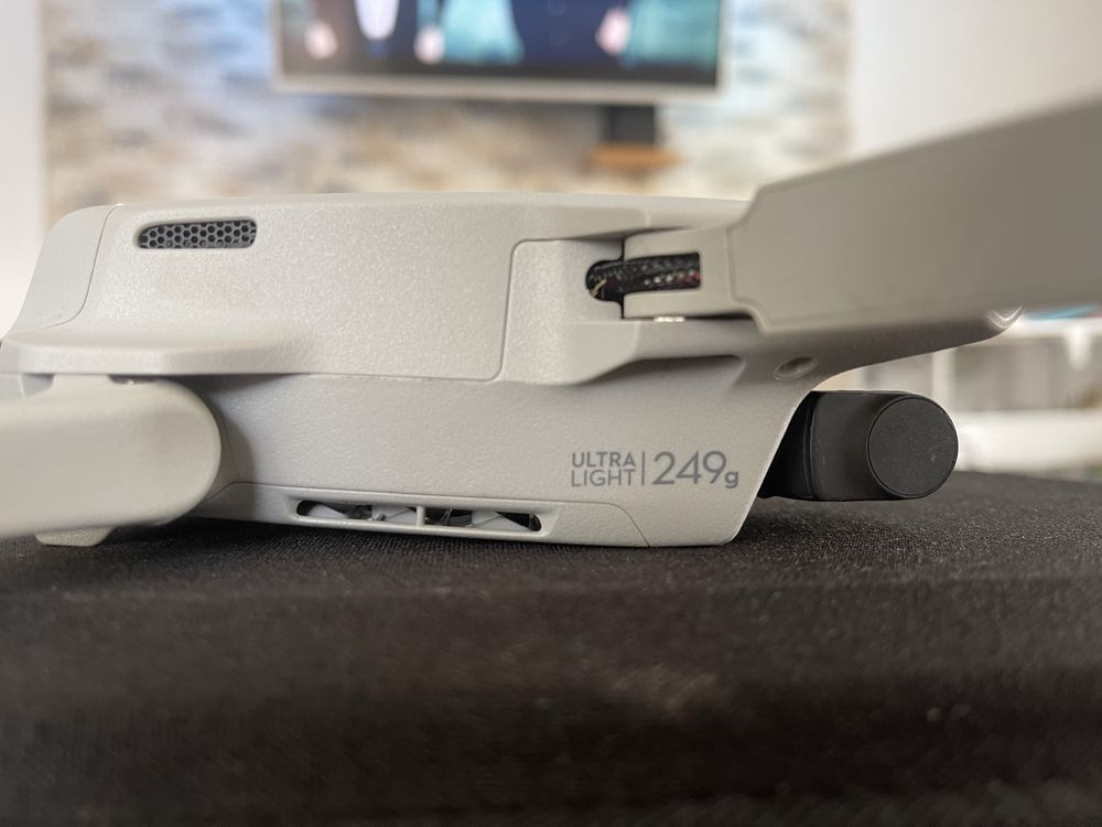 Dron dji 2 mini