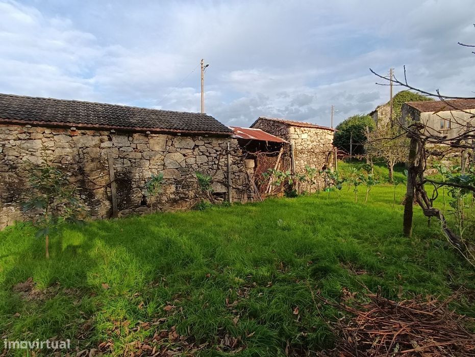 Moradia em granito – Oliveira de Frades