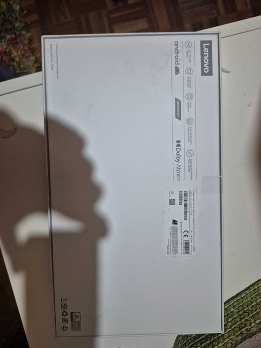 Vendo tablet lenovo com factura como novo