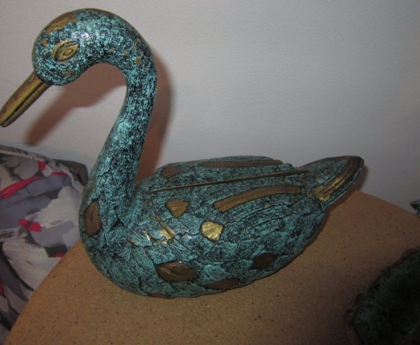 Conjunto de Pato 30 cm porta Flores+Mulher a regar 40 cm+Floreira 40