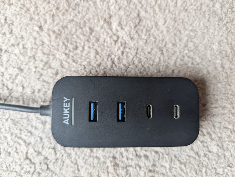 Adaptador USB-C / HUB - Aukey