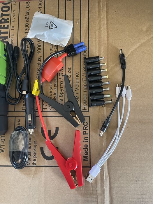 Автомобільний пуско-зарядний пристрій Procraft JS-10 ПаверБанк