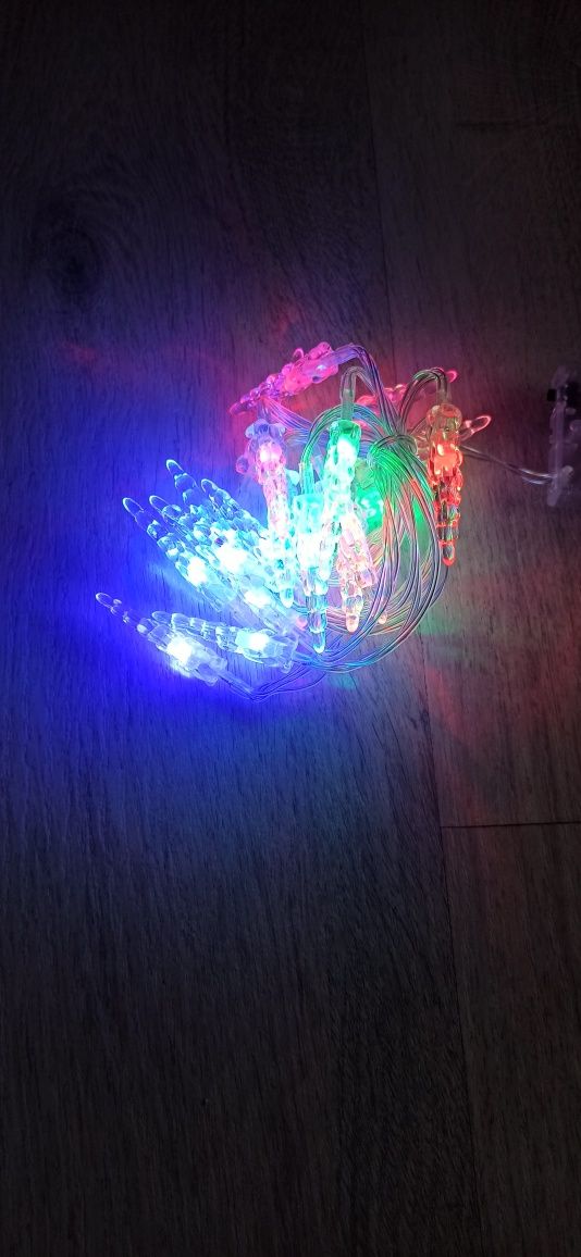 Łańcuch dekoracyjny LED w kształcie sopli