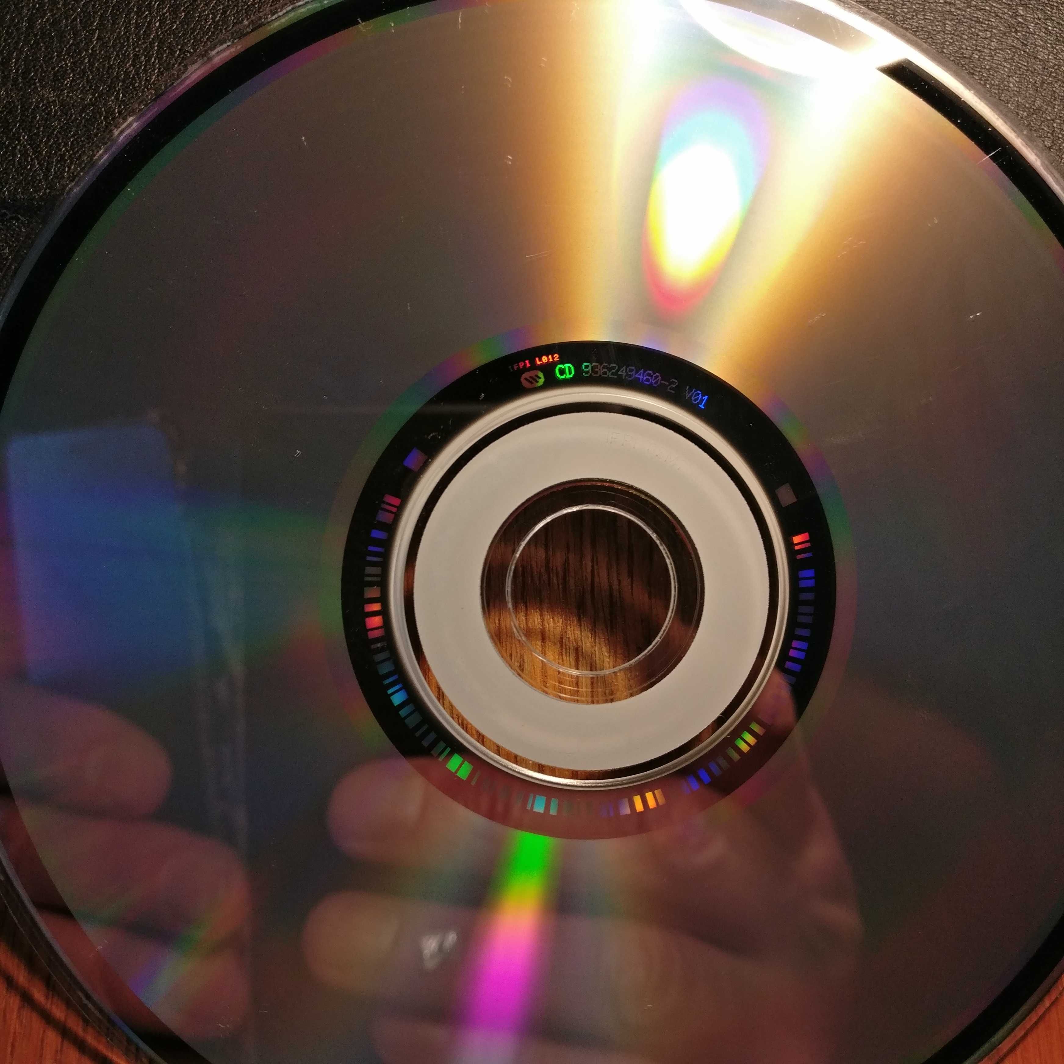 Madonna – Confessions On A Dance Floor