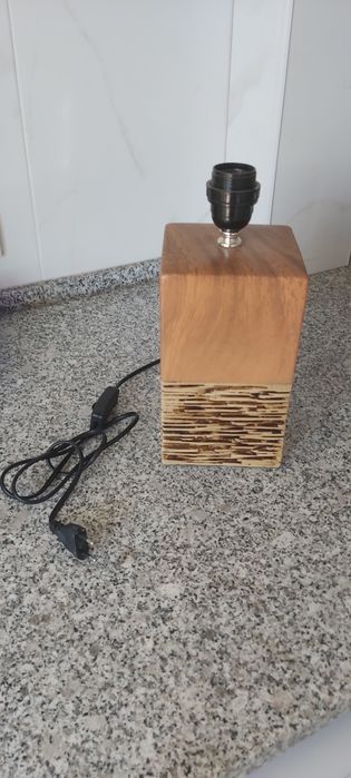 Candeeiro de madeira - artesanato