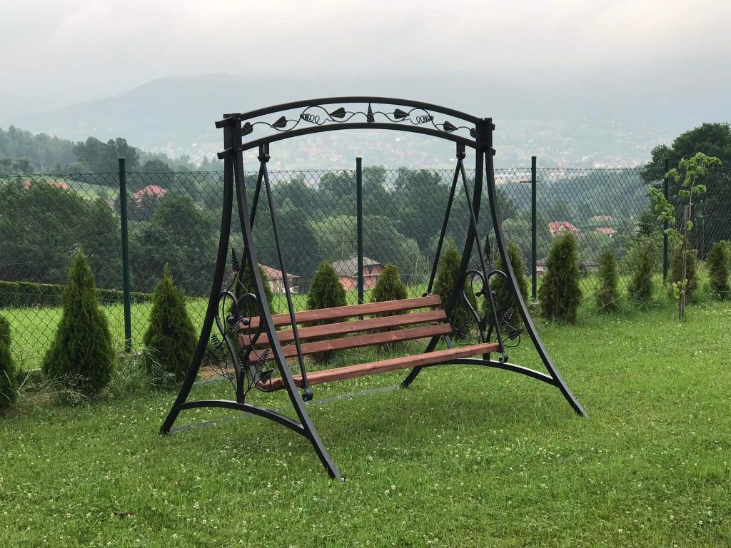 Huśtawka idealna do ogrodu