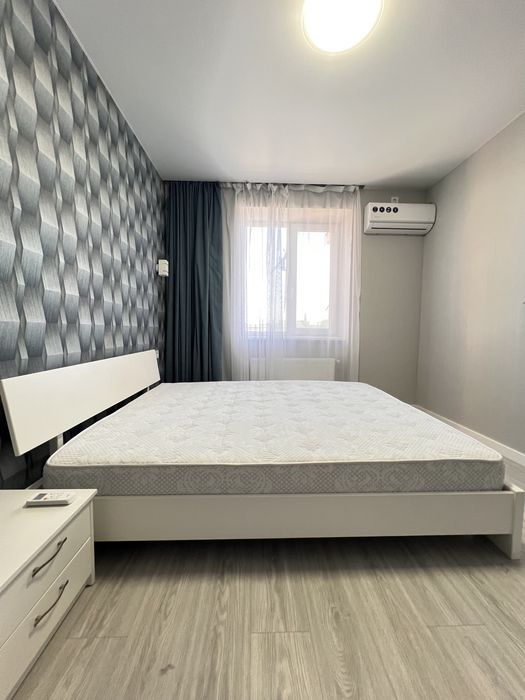 Эксклюзив!! Продам квартиру с ремонтом в ЖК Лазурный !!