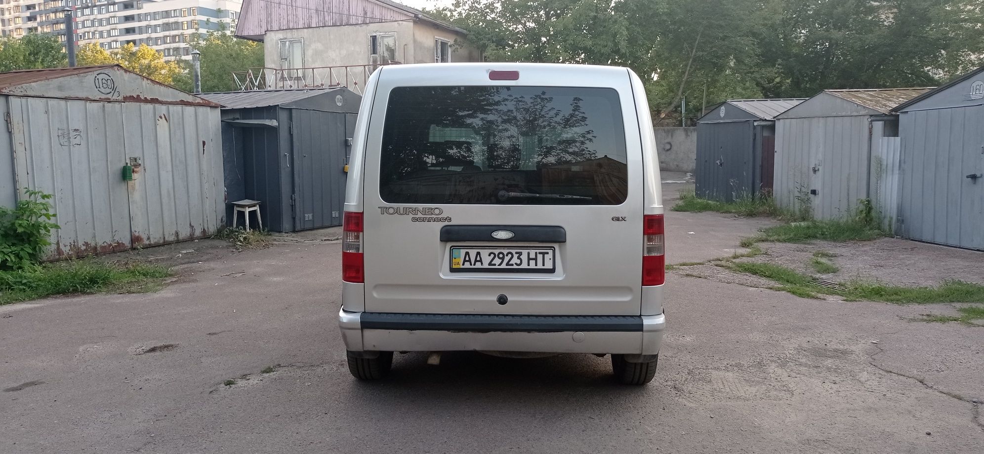 Ford Tourneo Connect пасажир