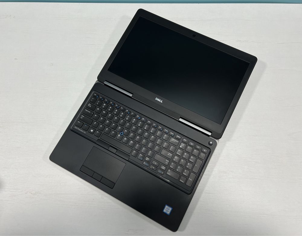 Dell 7520, i7-7920hq, 32Гб, 512Гб, M1200M 4Gb, FHD IPS 15,6”