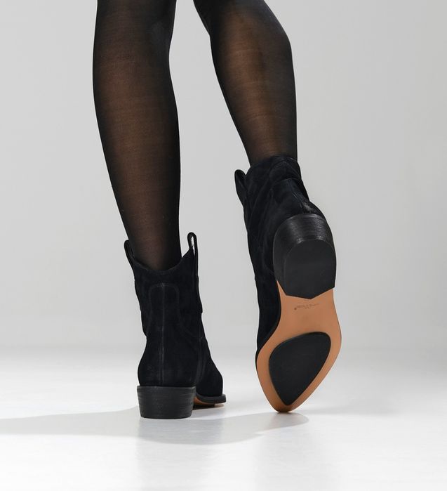 Сапоги козаки замшеві