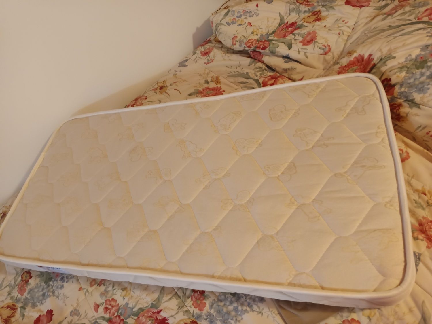 Colchão de bebe para cama de grades