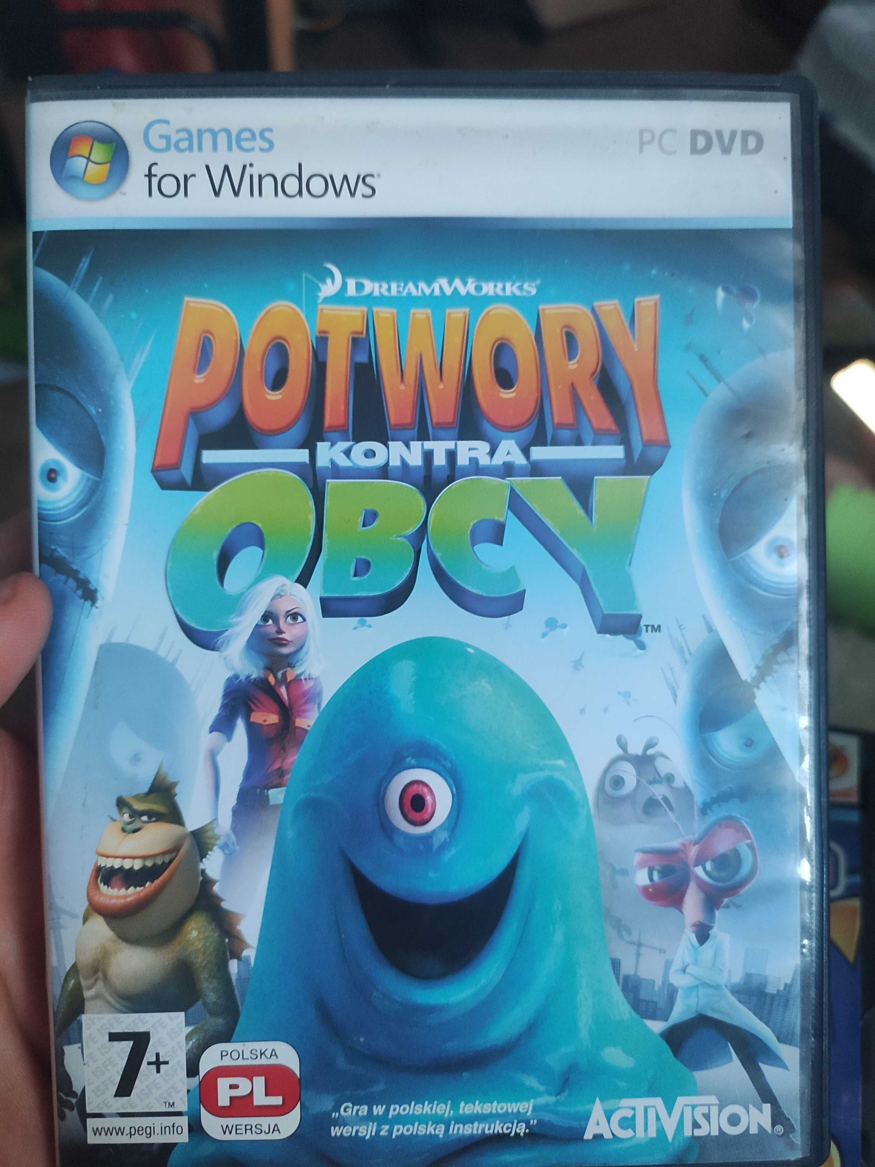 Potwory kontra obcy PL