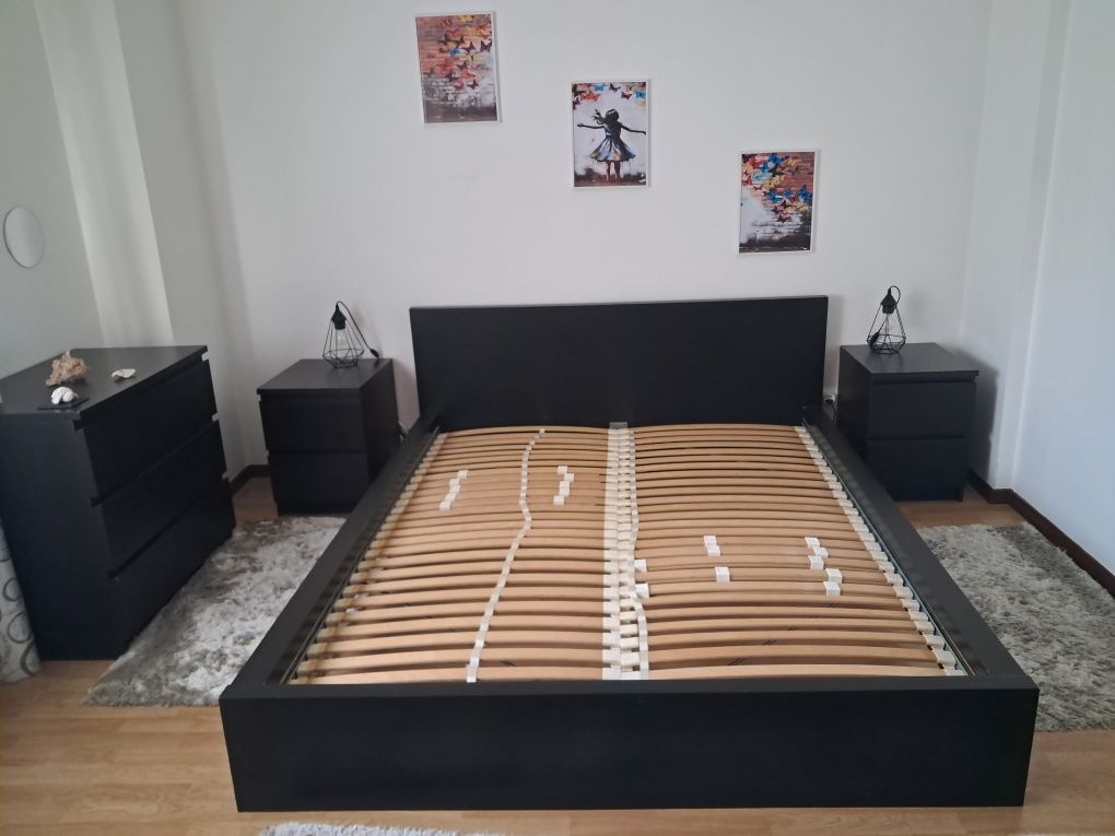 Mobília de quarto usada